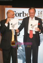 Chirstopher Forbes & Raghav Bahl unvieling _ForbesLife India_ at Forbes Life India launch in Mumbai on 1st Feb 2011.JPG